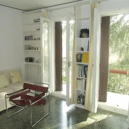 Giudecca Apartment *